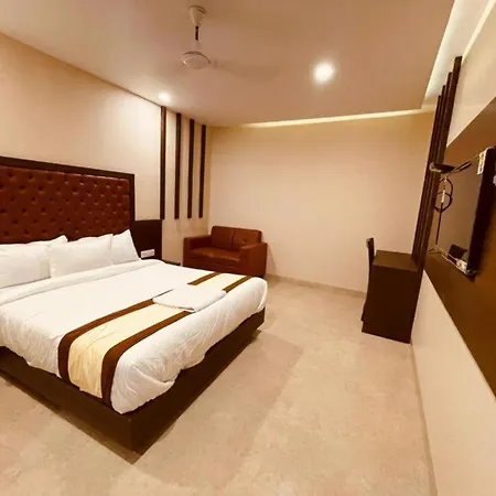 Hotel Vertigo Kurla West 2*