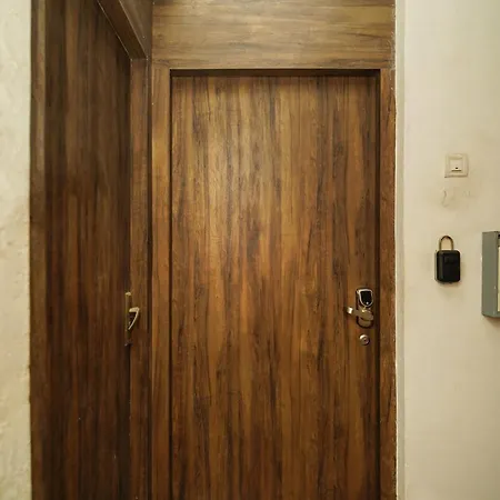 Apartment Earthy 1bhk Bandra W By The Company *