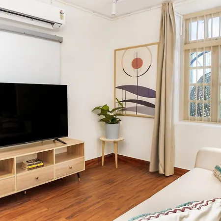 48b 1bhk Khar W By The Company * Mumbai