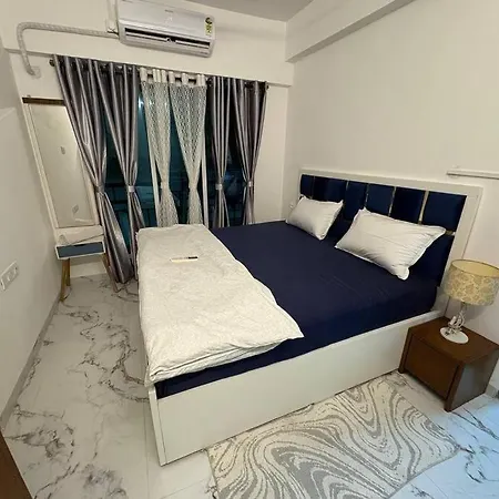 Modern 1bhk Retreat At Waroda Road, Bandra 203 *