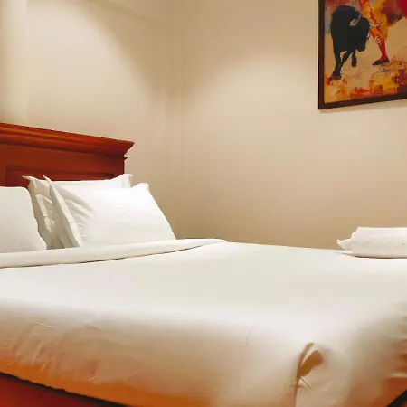 Corporate Apartment, Santacruz, Near Bkc *