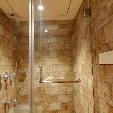 Corporate Apartment, Santacruz, Near Bkc Apartment