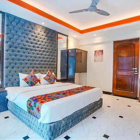Via Twigo Hotel Mumbai