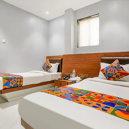 Via Powai Hotel 3*
