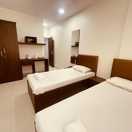 Apartment Tim Santacruz Airport *