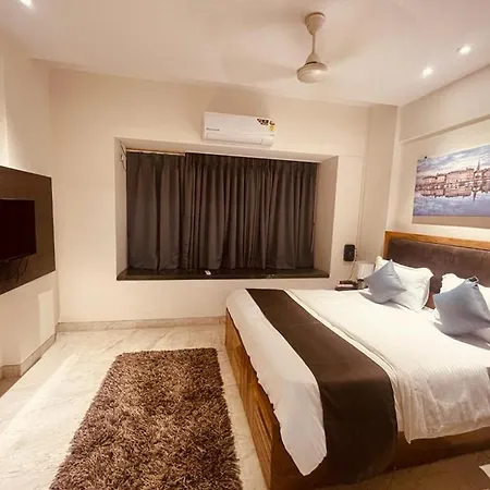 Tim Service Goregaon East Near Nesco Hotel 3*