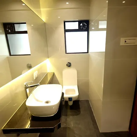 Host International Marol Hotel