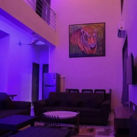Gk House 5bhk Pvt Pool Mumbai