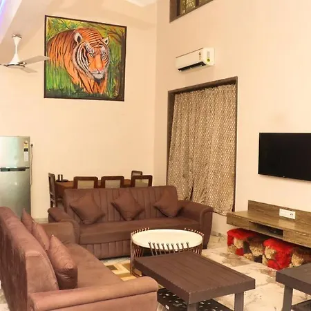Villa Gk House 5bhk Pvt Pool Mumbai