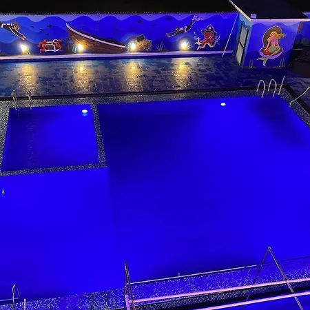 Stayhaven Atlantis 4bhk Pvt Pool Villa Mumbai