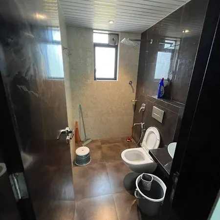 Stayhaven Starmount 4bhk & Pool * Mumbai