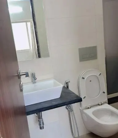 Pixiestays 2bhk Flat Malad Apartment *
