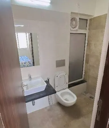 Pixiestays 2bhk Flat Malad * Mumbai