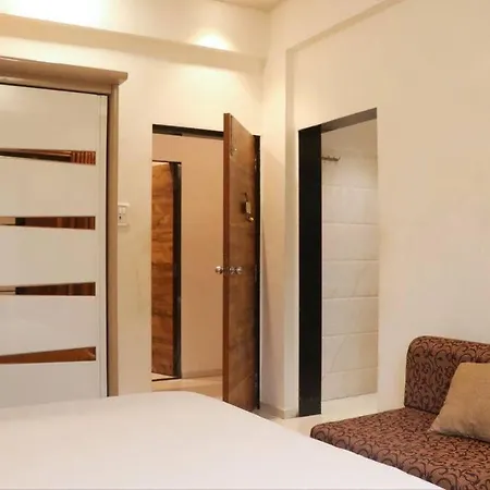 Villa Stayhaven Aqua With Pvt Theatre & Pool Mumbai