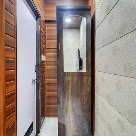 Ab Residency Near Kokilaben Dhirubhai Ambani Hospital Andheri West 3*