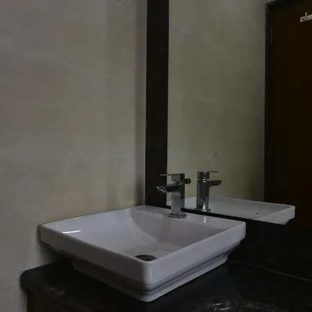 Hsquare Utopia Hotel 3*