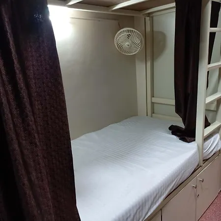 Hostel Qadari *