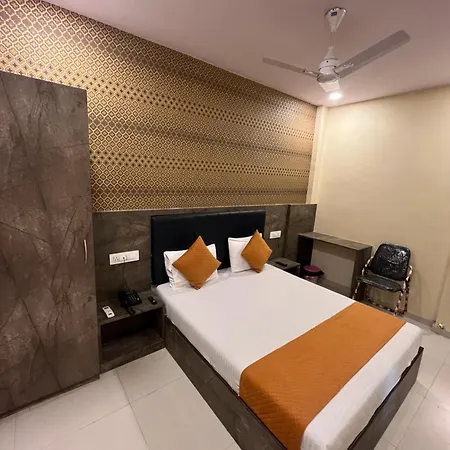 Hotel Grand Bella 2*