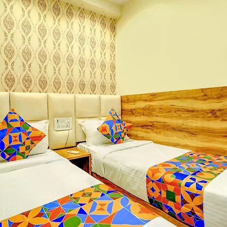Hotel Amber Indore Palace