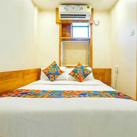 Hotel Amber Indore Palace 4*