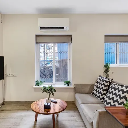Maven 1bhk Khar W By The Company Mumbai