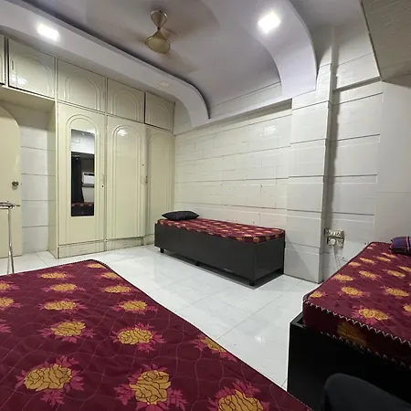 Hostel Balaji *