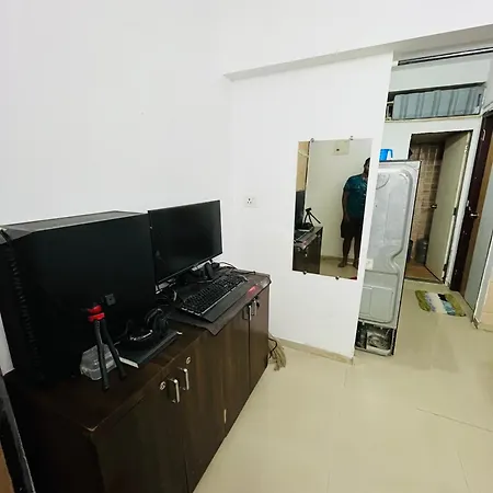 Hostel Ak Homez