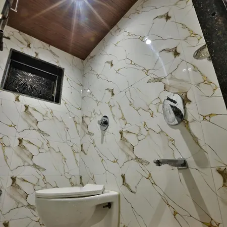Satyam Hostel Mumbai
