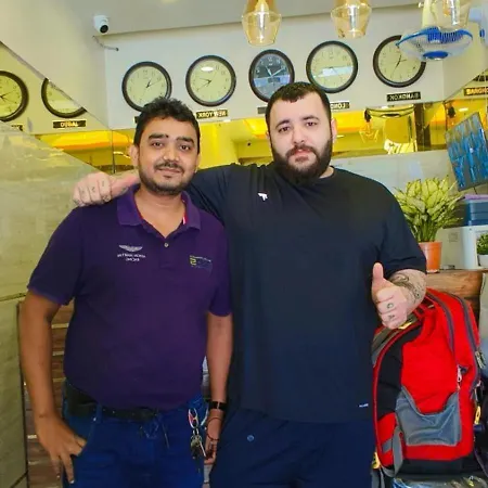Elegant - Mohammed Ali Road Hotel