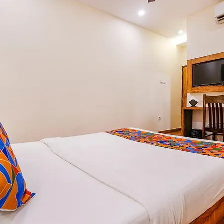Fabhotel Grand Prime - Nr Nesco Exhibition Centre Hotel 3*