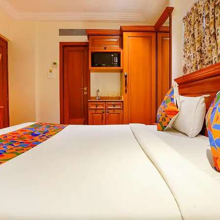 Hotel Fabhotel Supra Homes 3*