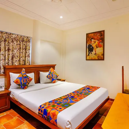 Fabhotel Supra Homes
