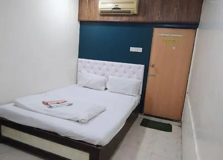 Om Sai Palace * Mumbai