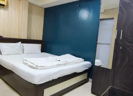 Hotel Om Sai Palace