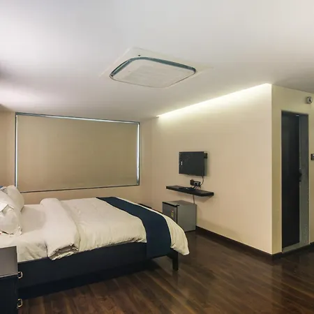 The V Sadan Mumbai
