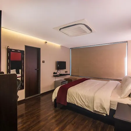 The V Sadan 4*