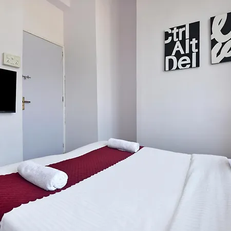 Hotel Hsquare West Wind *