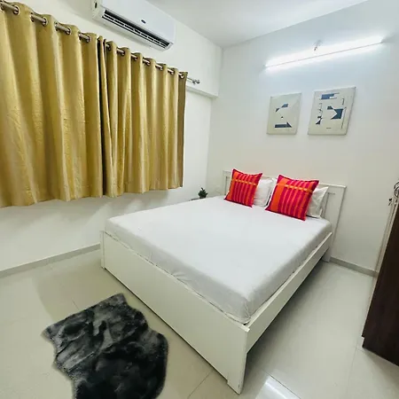 2bhk In Malad By Florastays Apartment *