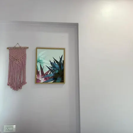 Bandra Nest Peaceful Retreat Nr Veronica Road Apartment *