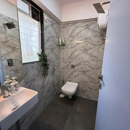 Bandra Nest Peaceful Retreat Nr Veronica Road * Mumbai