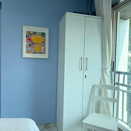Apartment Bandra Nest Peaceful Retreat Nr Veronica Road