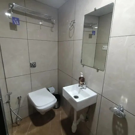 Hotel Lavender - In Andheri East