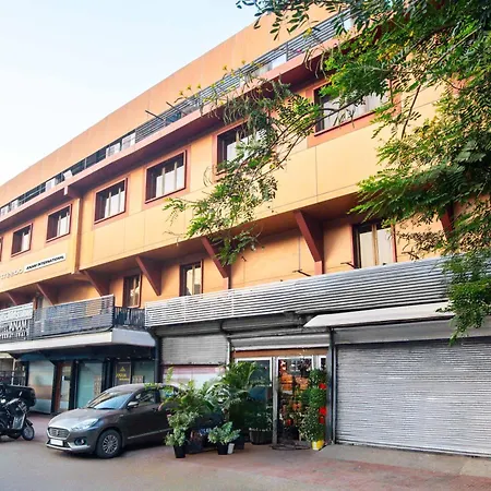 Hotel Treebo Anam International 3*