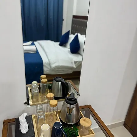 Luna Spaces- Blues Nr International Airport *