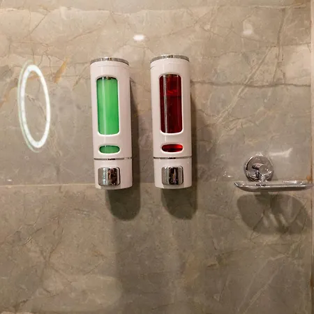 Hotel Zara International 3*