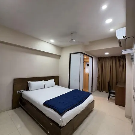 Cozy In Andheri Near Airport * Mumbai