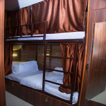 Negasi Apartment *