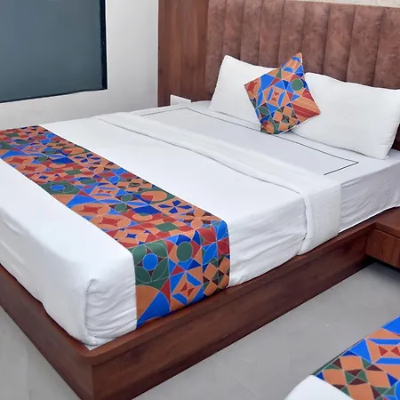 Hotel Pride Near Airport T2