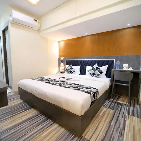 Hotel N.m.
