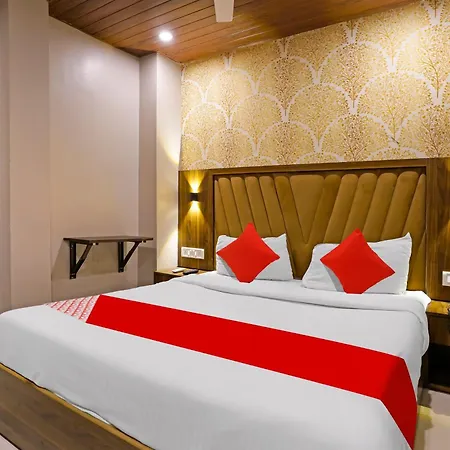 Hotel Super O Andheri East